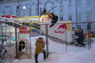 What the Snowfest in the inner city of Innsbruck is all about