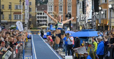 Piotr Lisek (POL) wins Pole Vault at Golden Roof Challenge in Innsbruck
