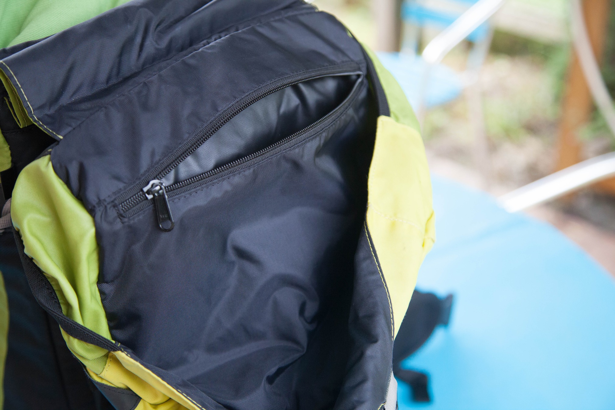 Sac hamac de poche Eno Possum pochette à engrenages randonnée