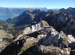 Dent d&#039;Oche en travers&eacute;e