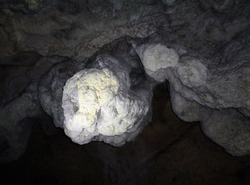 Grotte de Banges