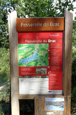 Les passerelles du Lac de Monteynard