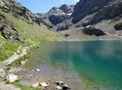 Lacs du Dom&eacute;non et Croix de Belledonne