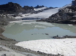 Le Plan des Evettes et le Lac du Grand M&eacute;an