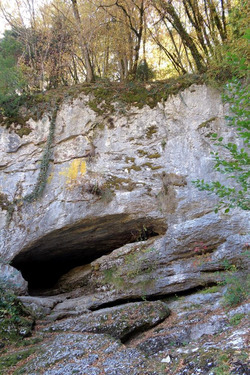 La Grotte de Pr&eacute;rouge